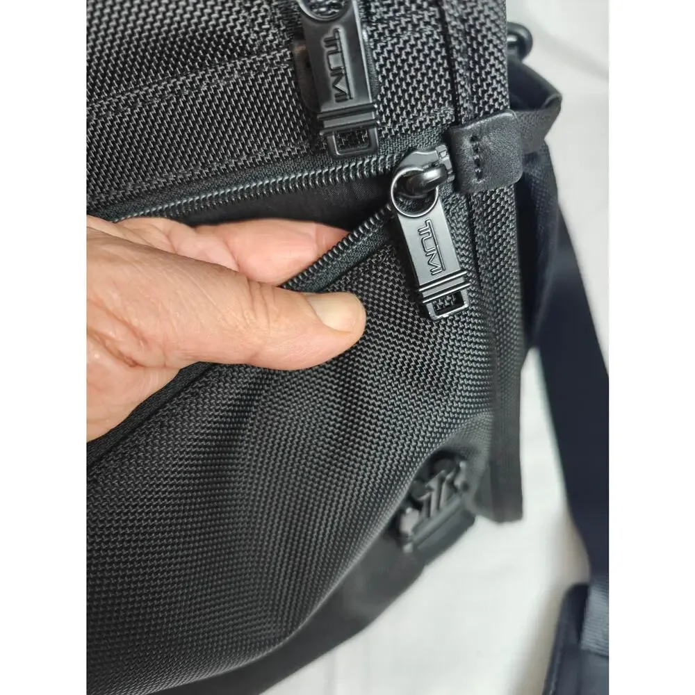 TUMI Alpha 3-in-1 Backpack Messenger Bag Model 26189DH Convertible EXCELLENT